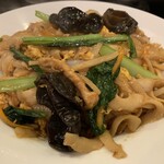 中華食房 正記 - 肉絲炒刀削面（ルースーチャオ）（￥950）