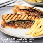 豬排骨肉和馬蘇裡拉乳酪三明治/Spare Rib&Mozzarelle Sandwich