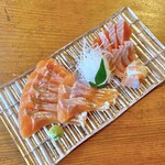 万古渓養魚センター ますの家 - 広島サーモン