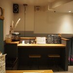 コソラ - 店内：2F（カウンター席）