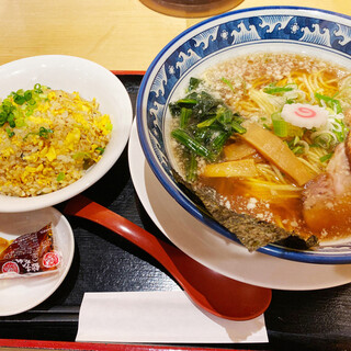 七匹の子ぶた_0