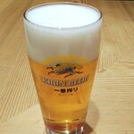 ANA FESTA 魚米処 旬 - お時間10分くらいいただきます･･･ってことで、生ビールをグビッ！