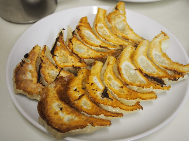 Gyoza Senmon Ten Akaman Motomachi ten, Kobe, Japan