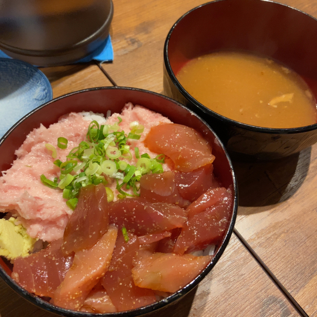 鮪人 マグロンチュ 北新地 海鮮丼 食べログ