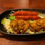 アジアンレストラン&バー スロック - ガーリックティッカ2P　500円（税込、以下同）とシークカバブ　400円