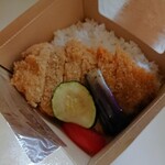 ベルクラシックリアン平安閣 - カルビ焼肉丼　1,000円　2020/09