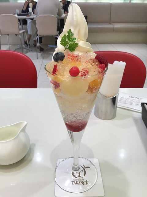 タカノフルーツパーラー 京急上大岡店 上大岡 フルーツパーラー 食べログ タカノフルーツパーラー 京急上大岡店 上大岡 フルーツパーラー 食べログ
