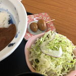 マルフク食堂 - サラダと小皿