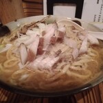 梯子 - 梯子ラーメン大盛(650+100円)