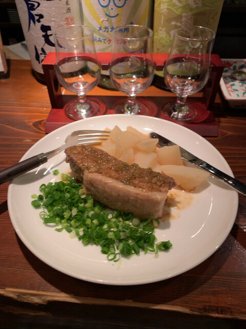 六 気仙沼食堂 - 勾当台公園（居酒屋）の写真