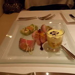 ウーベルチュール - 前菜５種類を横から見る