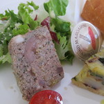 Assiette Caprice - 豚肉のパテ
