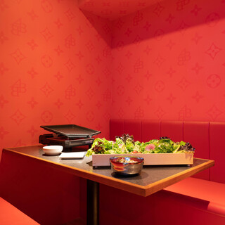 #Perfect for girls' night out!! Completely private room for up to 8 people! Great for a date ◎