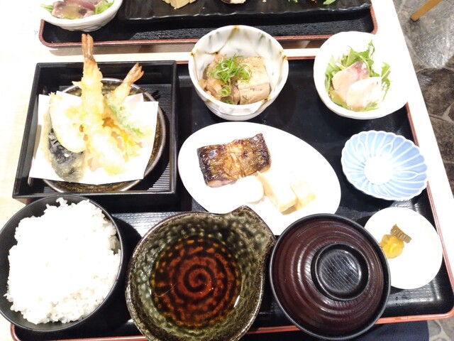 日本酒 和食処 神田 木花 旧店名 炭火割烹 神田 木花 神田 居酒屋 ネット予約可 食べログ 日本酒 和食処 神田 木花 旧店名 炭火割烹 神田 木花 神田 居酒屋 ネット予約可 食べログ