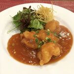 横須賀中華 コミネ - 大海老チリソースは必食！