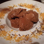 ビストロボーテ - クラシックなムース　オ　ショコラ。。。お好きなだけ 　を欲張ると..♡