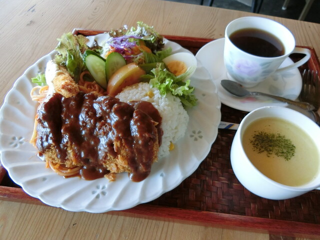 ブックカフェ Book Cafe 長崎駅前 喫茶店 食べログ ブックカフェ Book Cafe 長崎駅前 喫茶店 食べログ