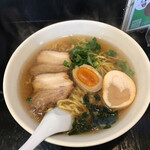 かちぼし - 淡麗醤油ラーメン