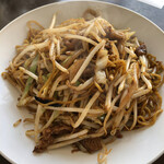 やきそば中華 龍 - ソース焼きそば 牛野菜 710円