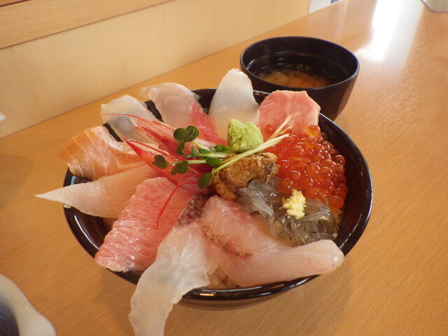 海鮮処 海門 かいもん 那珂湊 海鮮丼 食べログ