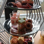 ザ・ラウンジ - 