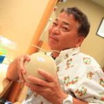 新日本料理おぶね - クラウンメロン農家の山下さん