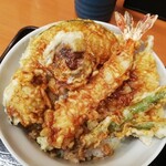 Tendon Tenya - 牡蠣と椎茸のっけ天丼\880