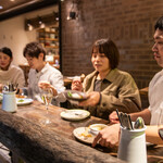 KNOCK CUCINA BUONA ITALIANA - テラス席はヒーター完備！夜も暖かく過ごせます。