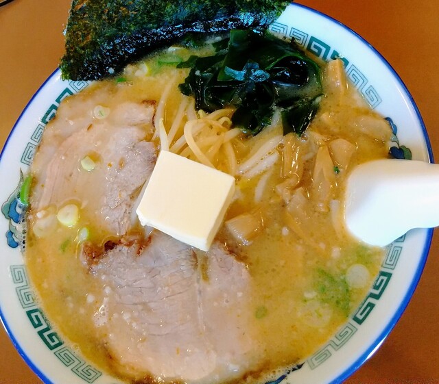 宇宙軒ラーメン 有珠店 有珠 ラーメン 食べログ