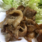居喰処 光 - 2020/11/04
      本日の日替り 肉盛定食 500円
