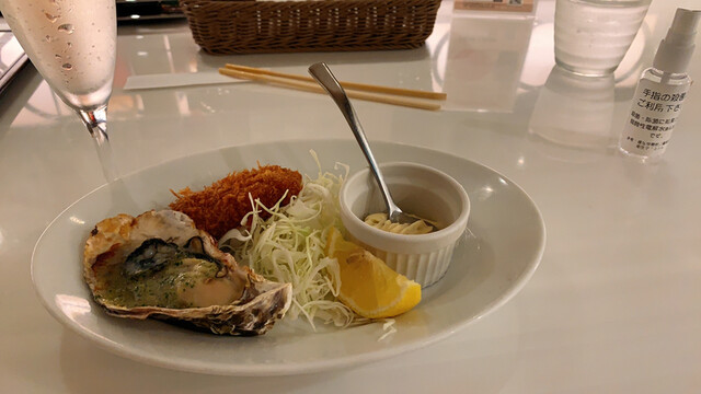 シュリンプ オイスターバー 横浜モアーズ店 横浜 オイスターバー ネット予約可 食べログ