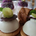 ザ・ラウンジ - 