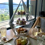 ザ・ラウンジ - 