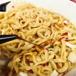 ラーメン二郎 - 赤酢投入～♪