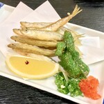 十八番 - ワカサギの唐揚げ。