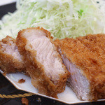 Tonkatsu Sekitei Hachiman Chaya - ろーすかつ定食（200g）