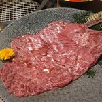 和牛 まつした 吟匠邸 - 大判で焼き上げるトリュフすき焼き(松阪牛リブ芯ロース)