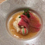 和牛 まつした 吟匠邸 - さらにダシ入れて仕上げ