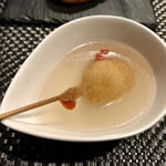 創作串料理 Dining Juicys - アヒルの卵の塩漬け　蛤のスープ