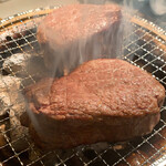 本格肉料理 丸小 - 