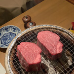 本格肉料理 丸小 - 