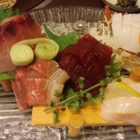 茶寮 もち月 - お刺身アップ