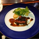 八王子うかい亭 - 幻のキノコ・コウタケ　うかい特選牛ランプ肉のポワレ