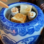 火鉢かふぇ 壽庵 - 火鉢で焼くマシュマロとトースト