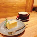 hinata cafe - 