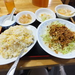 中国家庭料理 貴楽 - 坦々冷麺とチャーハン大盛り６８０円