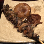 ろっかん - 肝焼きとせんじゅならたけ