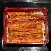 うなぎ 目白ぞろ芽 - 共水うな重 ¥6,000