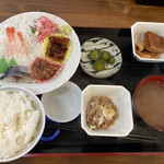 やま - 水曜日の五点盛り750円