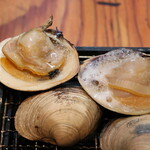 磯丸水産 - 白蛤（ホンビノス貝）の殻焼